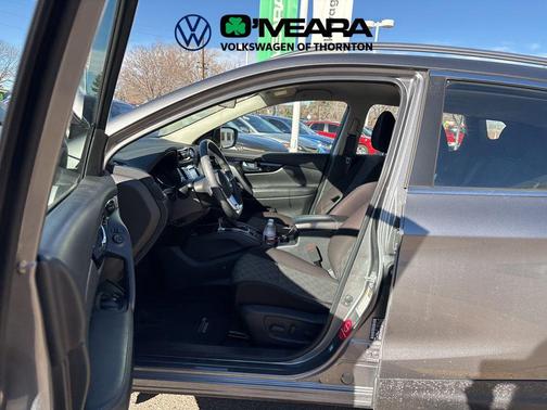 2020 Nissan Rogue Sport SV