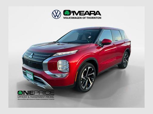 2024 Mitsubishi Outlander SE Black Edition w/Pano Roof S-AWC