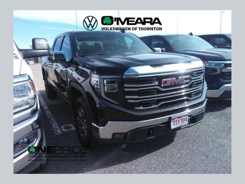 Onyx Black 2025 GMC Sierra 1500 SLT