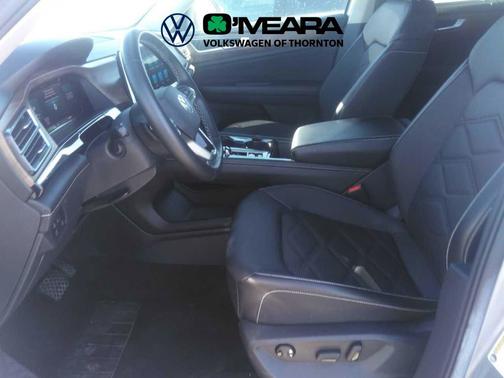 Silver Mist Metallic 2025 Volkswagen Atlas 2.0T SE w/Technology