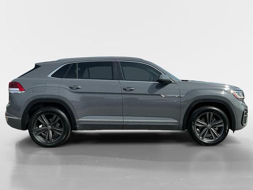 2022 Volkswagen Atlas Cross Sport 3.6L V6 SEL R-Line