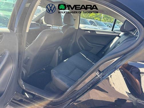 Black 2017 Volkswagen Jetta 1.4T SE