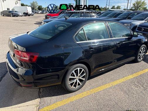 Black 2017 Volkswagen Jetta 1.4T SE