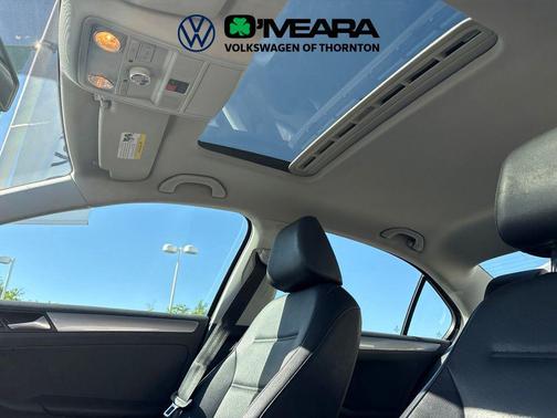 Black 2017 Volkswagen Jetta 1.4T SE