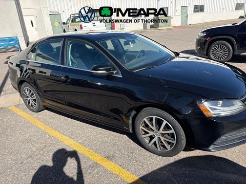Black 2017 Volkswagen Jetta 1.4T SE
