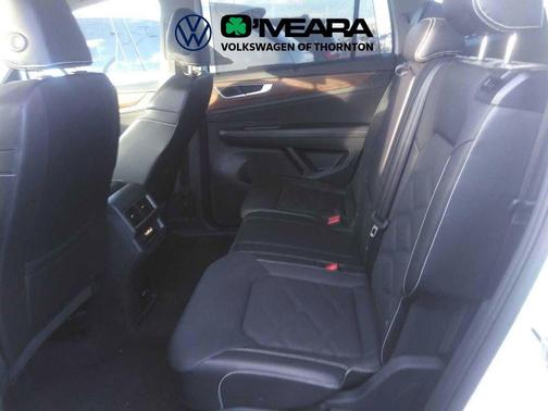 2025 Volkswagen Atlas 2.0T SE w/Technology 4MOTION