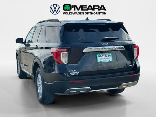 Agate Black Metallic 2024 Ford Explorer XLT