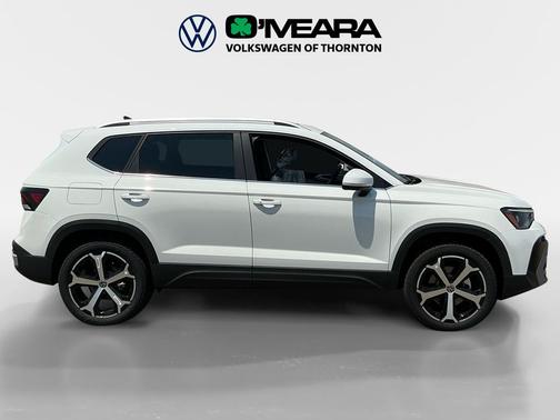 Pure White 2026 Volkswagen Taos 1.5T SEL