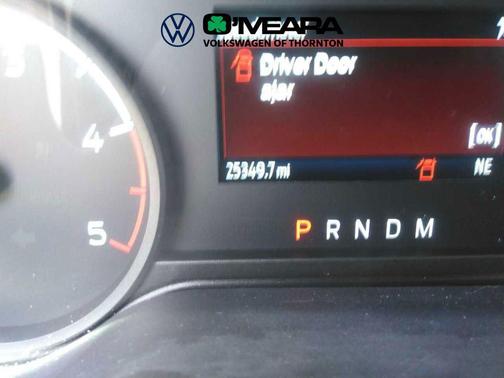 Oxford White 2025 Ford F-250 XLT