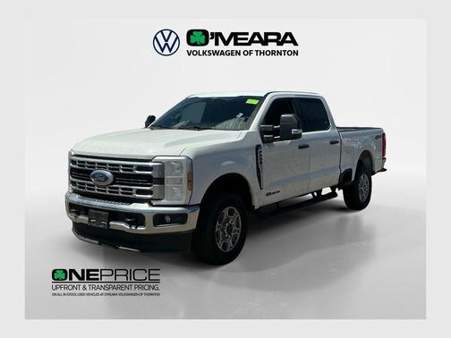 Oxford White 2025 Ford F-250 XLT