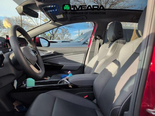 2023 Volkswagen ID.4 Pro S Plus