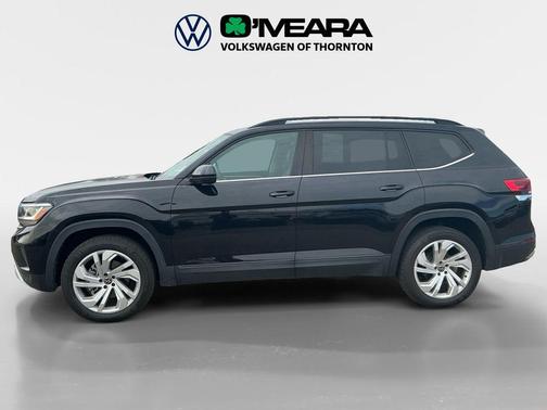 Deep Black Pearl 2023 Volkswagen Atlas 3.6L SE w/Technology