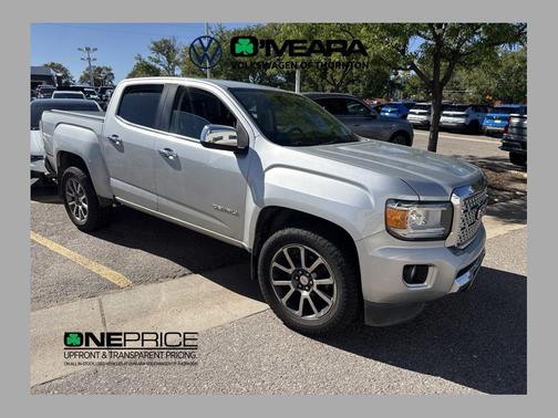 Quicksilver Metallic 2018 GMC Canyon Denali