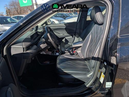 2023 Ford Mustang Mach-E Select