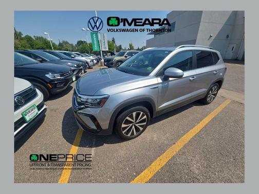 Pyrite Silver Metallic 2022 Volkswagen Taos 1.5T SE