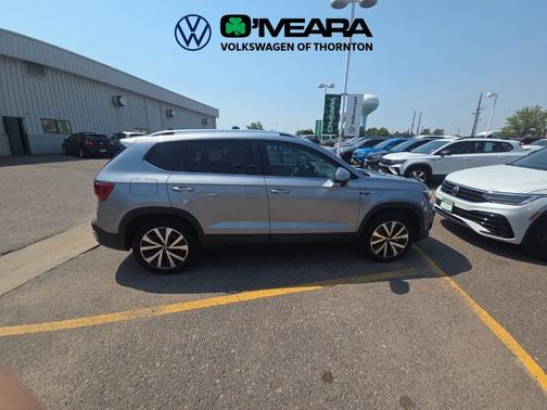 Pyrite Silver Metallic 2022 Volkswagen Taos 1.5T SE