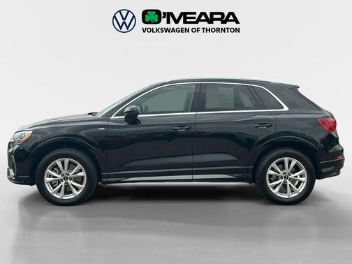 2022 Audi Q3 45 S line Premium
