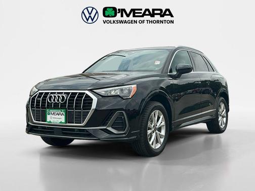 2022 Audi Q3 45 S line Premium