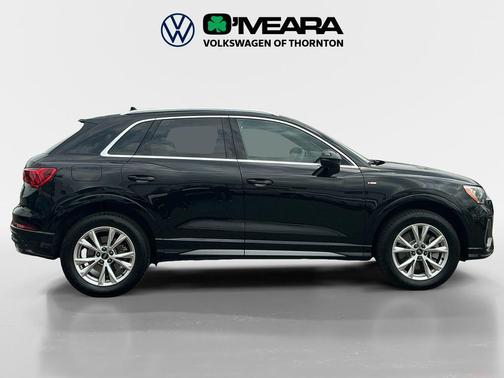 2022 Audi Q3 45 S line Premium