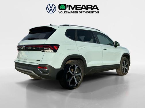 Monument Gray 2026 Volkswagen Taos SEL