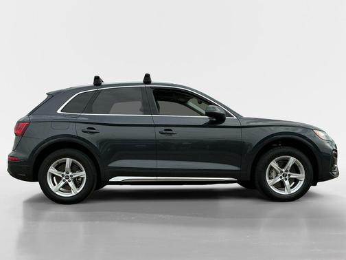 2022 Audi Q5 40 Premium