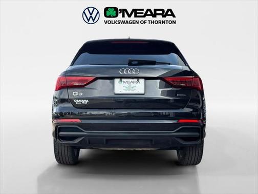 2024 Audi Q3 Premium 45 TFSI S line quattro Tiptronic