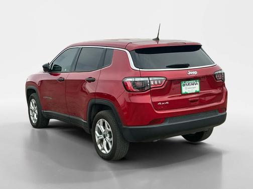 Red Hot Pearlcoat 2025 Jeep Compass Sport