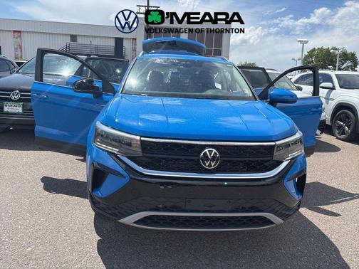 Cornflower Blue 2023 Volkswagen Taos 1.5T SE