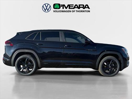 2025 Volkswagen Atlas Cross Sport 2.0T SEL