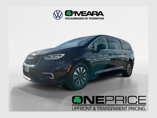 2024 Chrysler Pacifica Hybrid Select