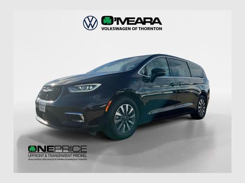 2024 Chrysler Pacifica Hybrid Select