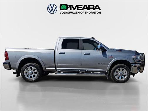 2020 RAM 2500 Laramie Crew Cab 4X4 6'4' Box