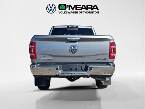 2020 RAM 2500 Laramie Crew Cab 4X4 6'4' Box