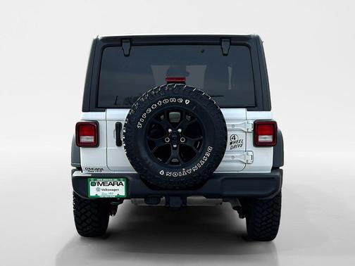 2022 Jeep Wrangler Willys