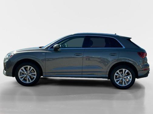2023 Audi Q3 Premium 45 TFSI S line quattro Tiptronic