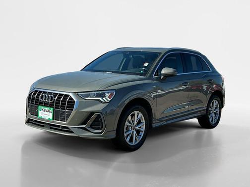 2023 Audi Q3 Premium 45 TFSI S line quattro Tiptronic