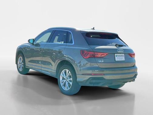 2023 Audi Q3 Premium 45 TFSI S line quattro Tiptronic