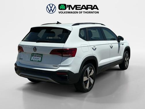 Pure White 2024 Volkswagen Taos 1.5T S