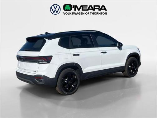 2025 Volkswagen Taos 1.5T SE Black