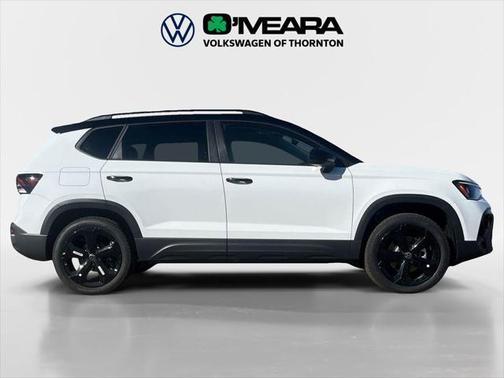 2025 Volkswagen Taos 1.5T SE Black