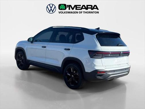 2025 Volkswagen Taos 1.5T SE Black
