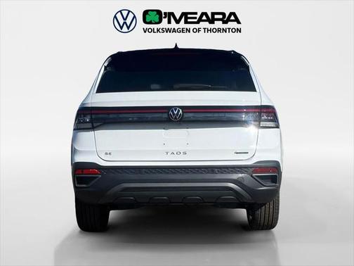 2025 Volkswagen Taos 1.5T SE Black