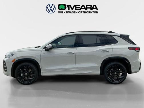 sandstone 2026 Volkswagen Tiguan 2.0T SE R-Line Black 4MOTION