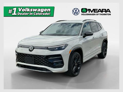 sandstone 2026 Volkswagen Tiguan 2.0T SE R-Line Black 4MOTION