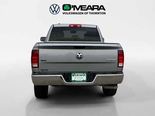 Billet Silver Metallic Clearcoat 2024 RAM 1500 Classic SLT