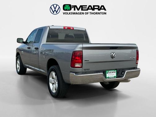 Billet Silver Metallic Clearcoat 2024 RAM 1500 Classic SLT