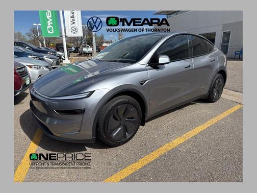 2026 Tesla Model Y Standard Rear-Wheel Drive