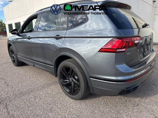 Platinum Gray Metallic 2023 Volkswagen Tiguan 2.0T SE R-Line Black 4MOTION