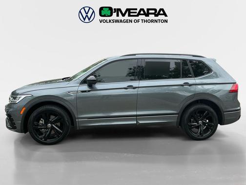 Platinum Gray Metallic 2023 Volkswagen Tiguan 2.0T SE R-Line Black 4MOTION