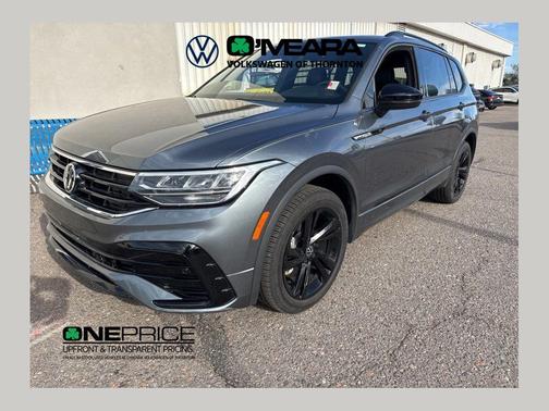Platinum Gray Metallic 2023 Volkswagen Tiguan 2.0T SE R-Line Black 4MOTION